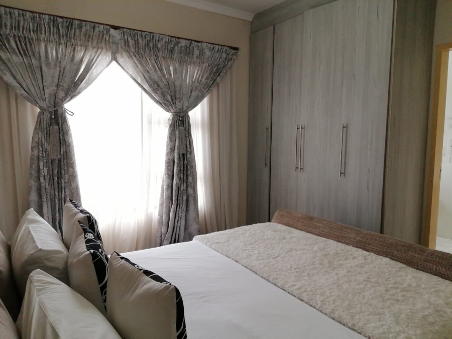 3 Bedroom Property for Sale in Tlhabane West North West